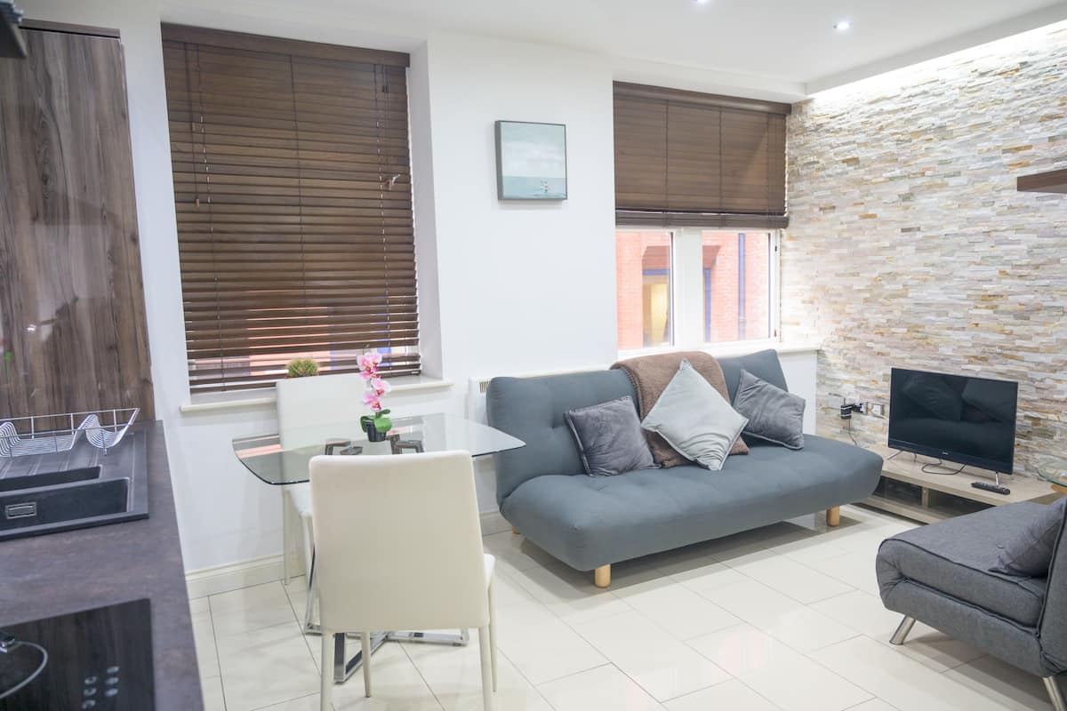 Apartment, 1 Bedroom (Flat 1) | Living area
