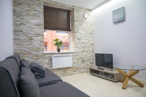 Apartment, 1 Bedroom (Flat 2) | Living room | Flat-screen TV - V2 Residence (Leeds)