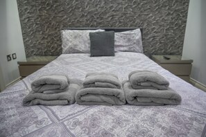Apartment, 2 Bedrooms (Flat 4)