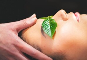Massages des tissus profonds, massages