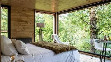 Suite Design avec Sauna et Jacuzzi, 1 très grand lit - Les Ailes du Désir by Michel Audiard | 1 chambre, literie de qualité supérieure, minibar