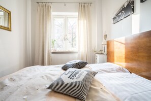Deluxe-Apartment | 1 Schlafzimmer, Verdunkelungsvorhänge, Bügeleisen/Bügelbrett