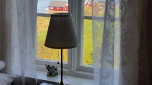 Dobbeltrom, delt bad | Wi-fi (inkludert), individuelt dekorert og individuelt innredet