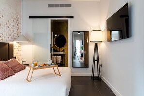 Premium Room | Premium bedding, down comforters, in-room safe, blackout drapes - Welldone Quality - Crystal Pool (Seville)