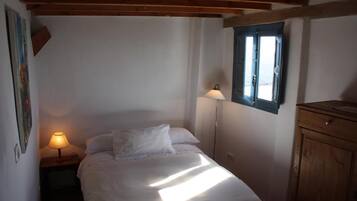 Cortinas blackout, insonorización, cunas y camas extra