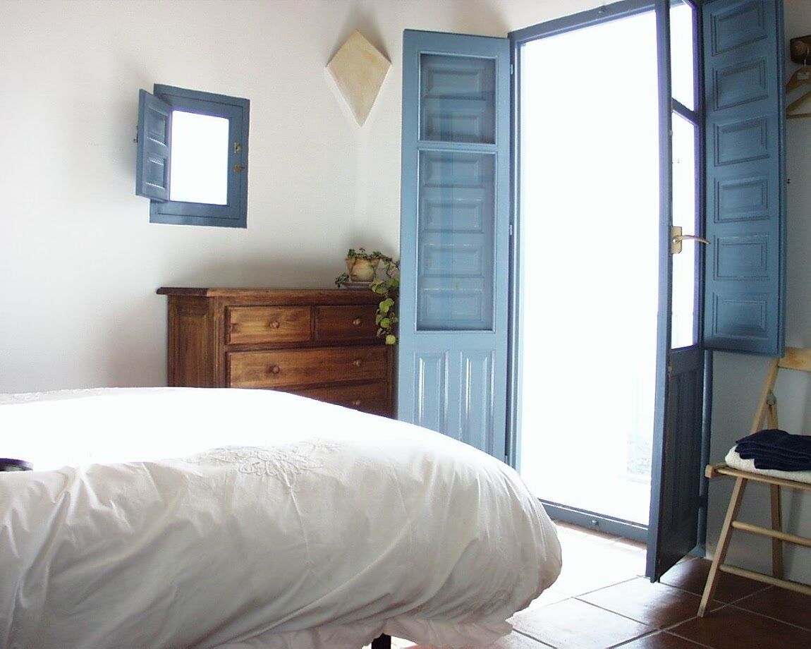 Double or Twin Room, Mountain View | Blackout curtains, soundproofing, cots/infant beds, rollaway beds