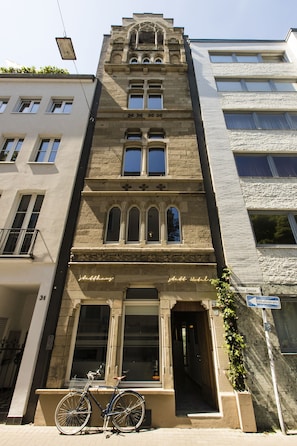 Front of property - statthaus - statt Hotel (Cologne)