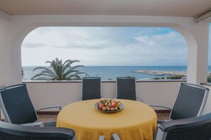 Balcony - Pool Apartments Tolo (Novalja)