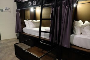 Tabla de planchar con plancha y wifi gratis