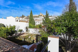 Apartment (4 Bedrooms) | View from room