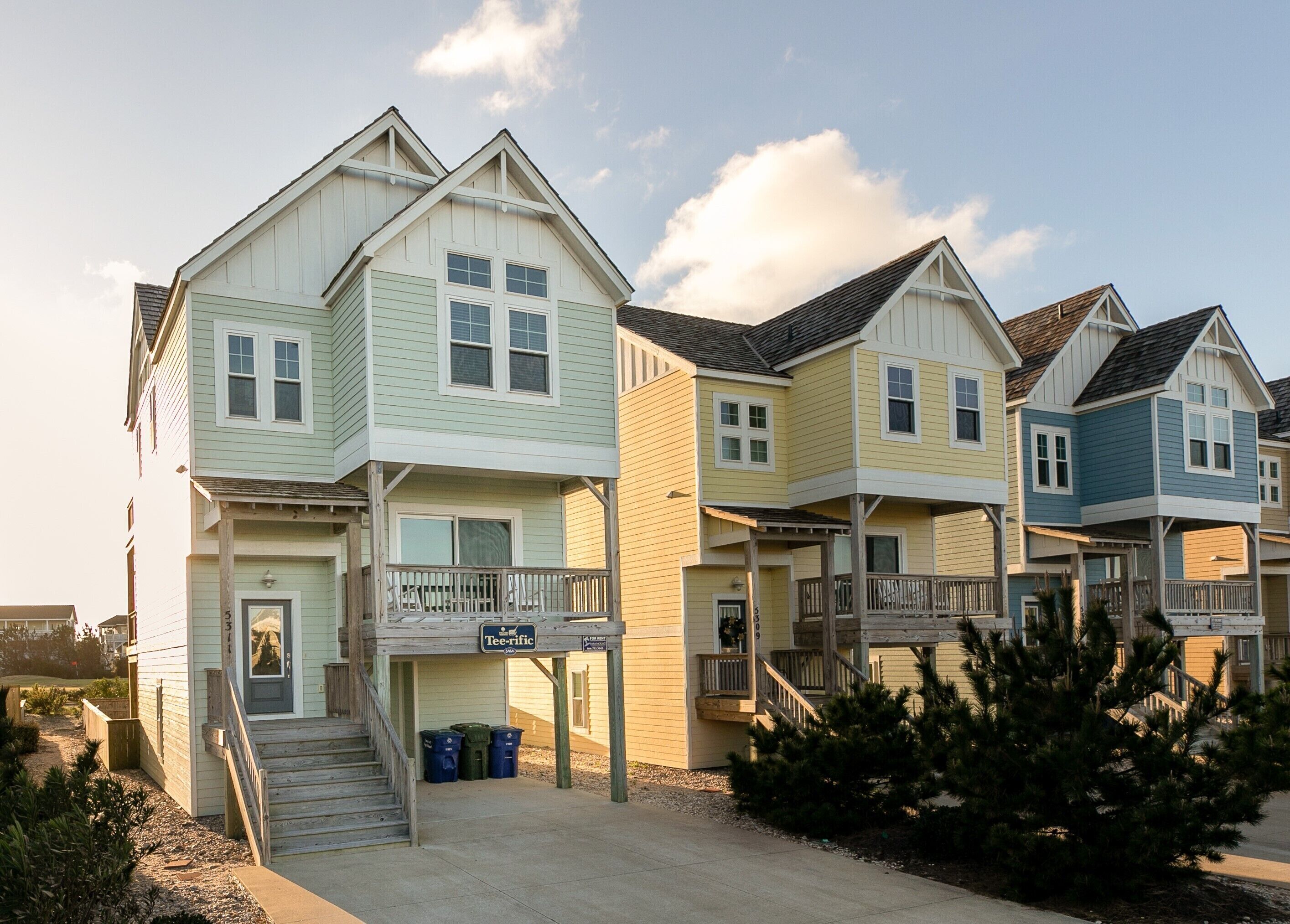 Tee-rific: Private Pool, Access to Free Oceanfront Parking