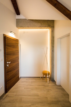 Deluxe Double Room | 1 bedroom, premium bedding, down comforters, Select Comfort beds
