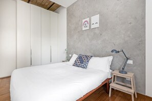 Apartment, 2 Bedrooms | 2 bedrooms, individually decorated, individually furnished, free WiFi - Giallo (Rome)