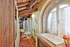 Apartment, 1 Schlafzimmer | Badezimmer | Dusche, Regendusche, Haartrockner, Bidet