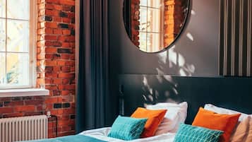 The Loft | Seprai premium, minibar, brankas, dan meja kerja