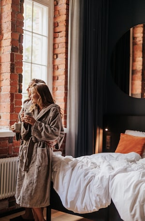 Loft | Premium bedding, minibar, in-room safe, individually furnished. The Folks Hotel Konepaja