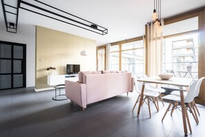 Exclusive Apartment | Living room | TV - Old Town Heart IV Luxury - Kolejowa (Warsaw)