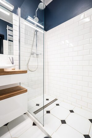 Exclusive-Apartment | Badezimmer | Haartrockner, Handtücher