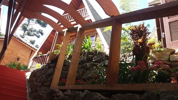 Exterior detail - Villa Valentina (Campos do Jordão)