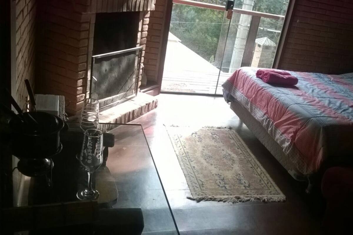Exclusive Chalet (Victoria)