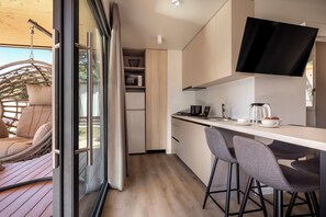 Premium Mobile Home | Private kitchen