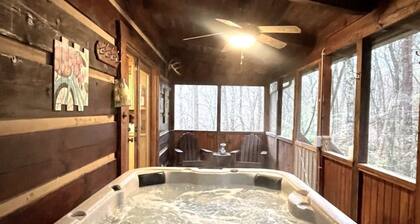 Leave the stress behind!- private hot tub, pet and motorcycle friendly, let peace and nature surround you! 2 Bedroom Home by RedAwning