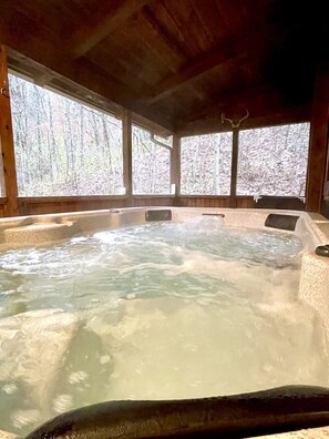 Cabin, 2 Bedrooms | Indoor spa tub