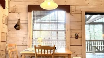 Studio | Dining