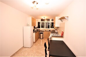 Interior - Parfett Guest House (London)