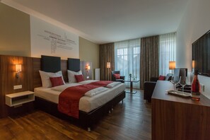 Hypo-allergenic bedding, minibar, in-room safe, desk - Vinotel Schreieck (Sankt Martin)