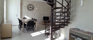 Staircase - Gîte du Domaine du Haut Perron (Thesee)