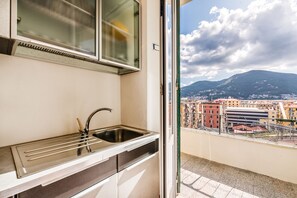 Apartment, 1 Schlafzimmer | Blick vom Balkon