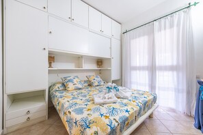 2 bedrooms, iron/ironing board, free WiFi, bed sheets - Villa Flamingos 100 meters from the sea (Villasimius)