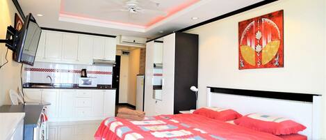 1 bedroom, WiFi, bed sheets