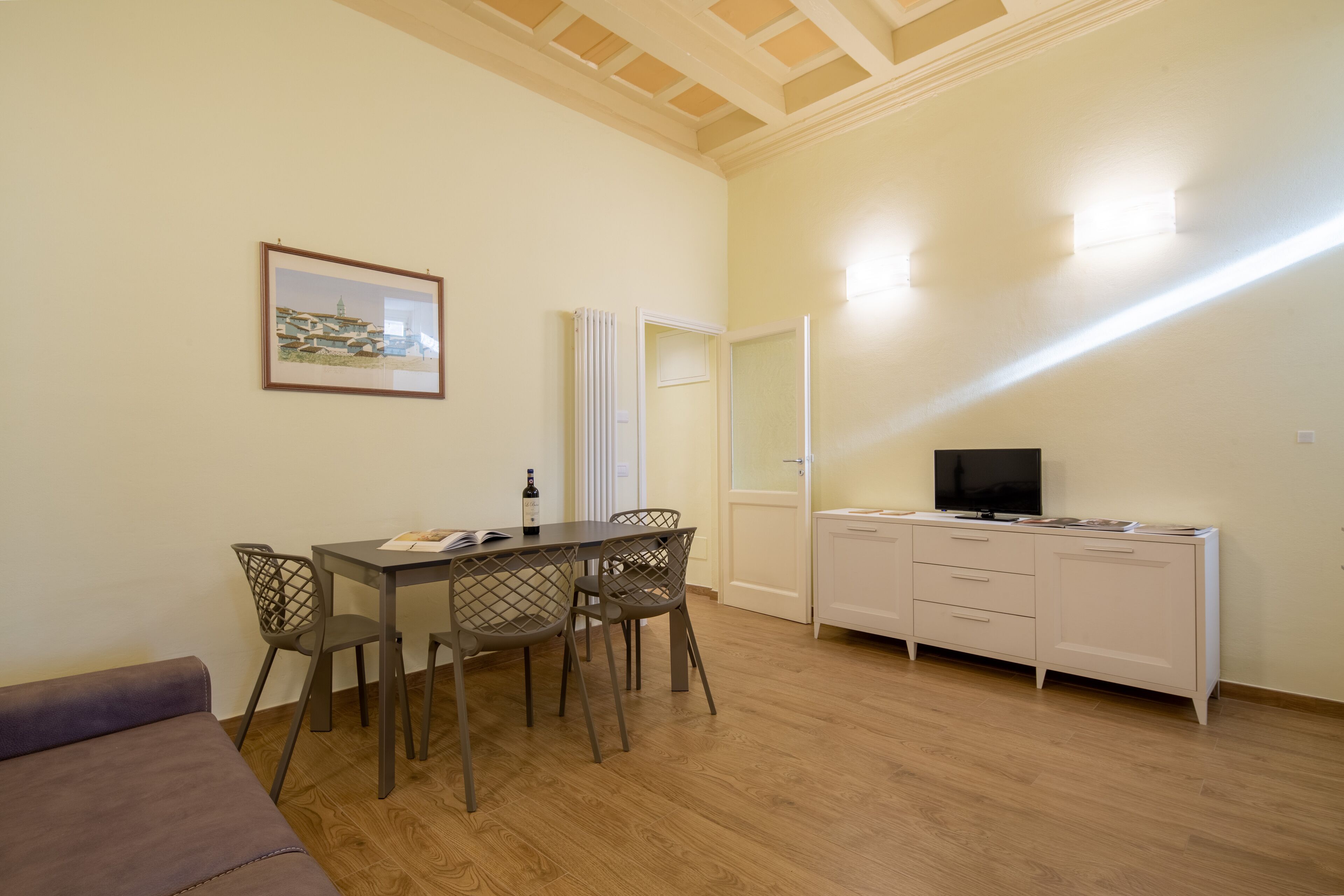 Comfort Apartment, 1 Bedroom | Living room