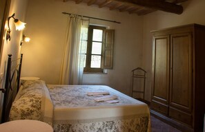 2 habitaciones, wifi gratis y ropa de cama