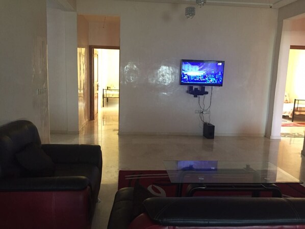 Apartment, 3 Schlafzimmer | Fernseher