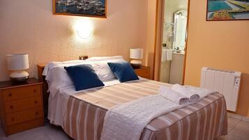 Rollaway beds, free WiFi, bed sheets, wheelchair access