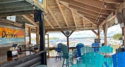 #17 Isle View - Fishing, Sunsets, Beaches, Golfing
