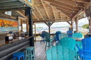 Bar (en la propiedad)