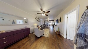 Talo | Olohuone | Televisio