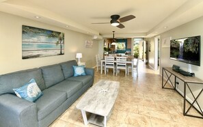 TV - Chic and Remodeled Royal Mauian Beachfront  | Ground Floor Oceanfront Living (Kihei)