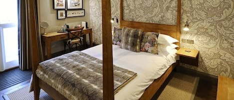 Tweepersoonskamer, privébadkamer (Room 7) | 1 slaapkamer, individueel gedecoreerd, individueel gemeubileerd