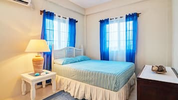 2 slaapkamers, een strijkplank/strijkijzer, gratis wifi, beddengoed