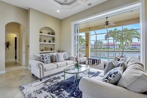 House, Multiple Beds (Stunning home with pool, spa and huge) | Living room - Stunning Home With Pool, spa and Huge Waterview (Marco Island)