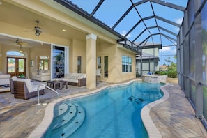 Pool - Stunning Home With Pool, spa and Huge Waterview (Marco Island)