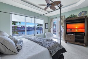 Maison, Plusieurs lits (South Seas Court Pool Home, on the Ca)