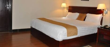 Chambre Double | Bureau, chambres insonorisées, fer et planche à repasser, Wi-Fi gratuit