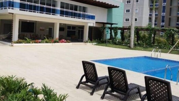 Exterior - Paraiso de Verano (Puñal)