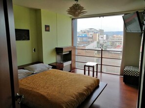 Double Room | Free WiFi, bed sheets - Hotel Torre De Cristal (Ipiales)